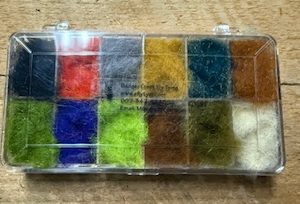 Hareline Dubbing Squirrel Dubbing Blend Packets and Assortments